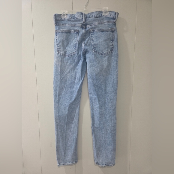 Old Navy Jeans Mens 32x32 Slim Fit Medium Wash Distressed Holes Patch Stretch - Picture 3 of 17